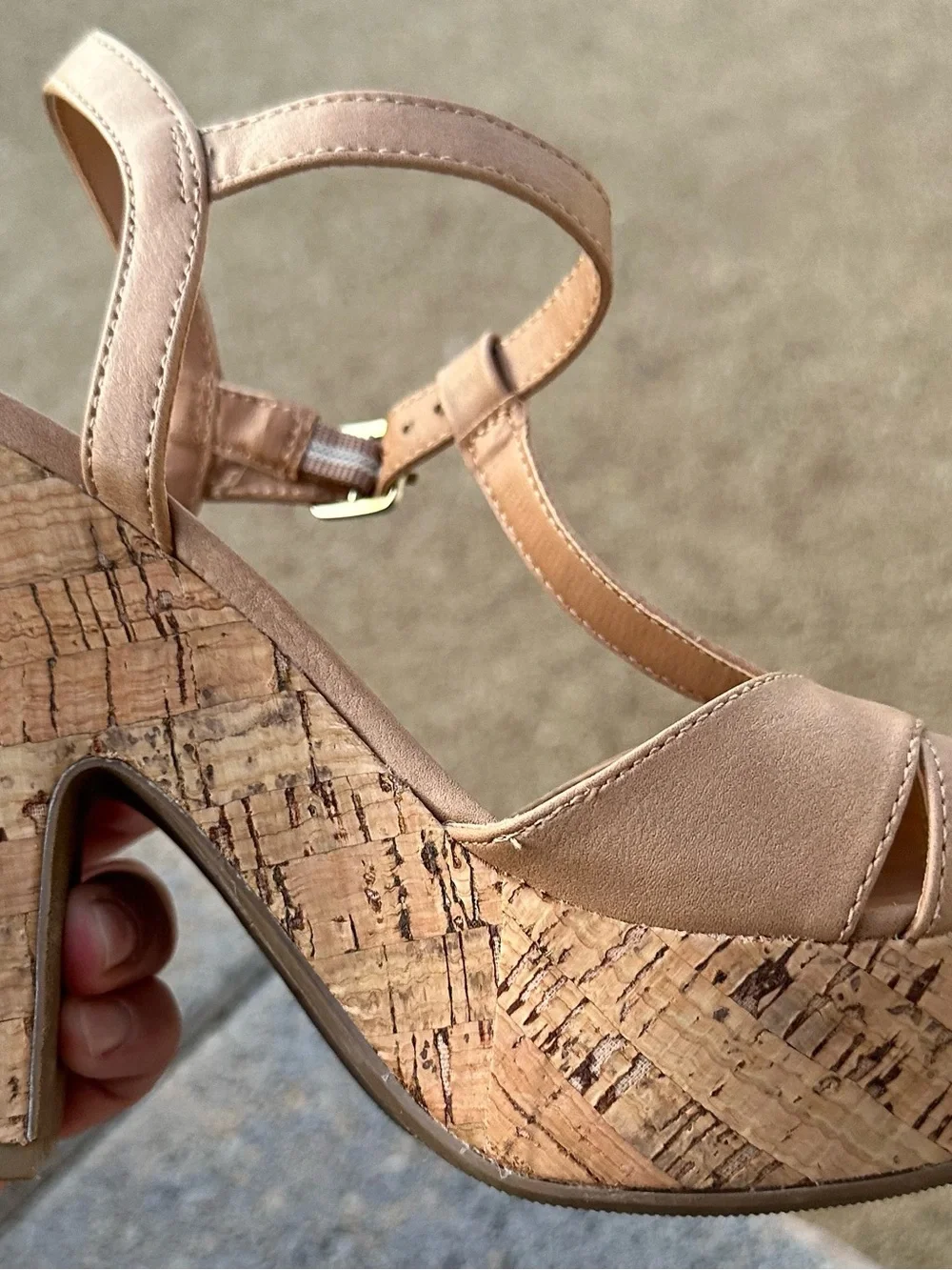 American Rag Women's Jamie T-Strap Platform Sandal Size 6